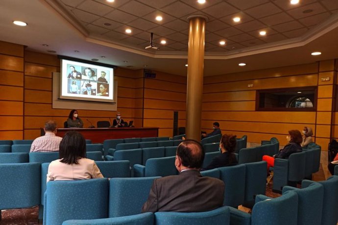Conferencia de catedrática Marta Macho en Juntas Generales Bizkaia