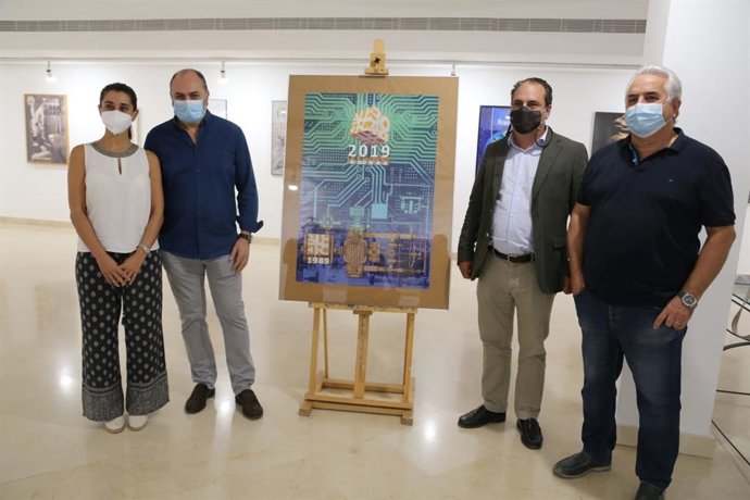 Albero En Cartel, Abierta Hasta El 18 De Octubre En La Casa De La Cultura, Muestra Los Carteles Anunciadores De Las Actividades Organizadas  Por El Centro Educativo Desde Que Abrió Sus Puertas En 1989.