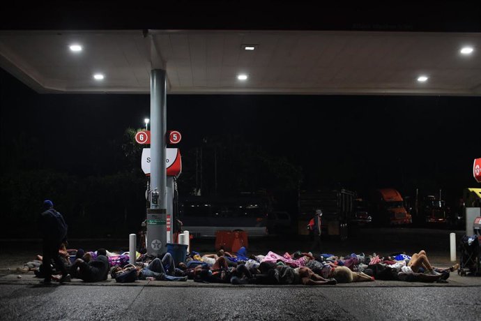 Migrantes hondureños en Izabal, Guatemala