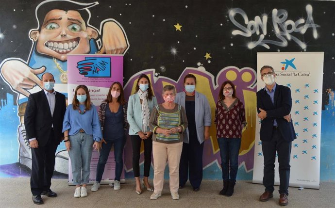 Fundació La Caixa apoya al proyecto socioeducativo Naüm, de Son Roca.