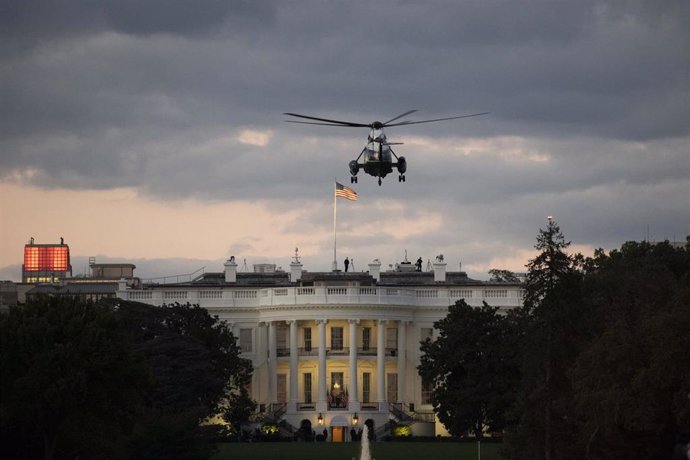 Llegada del helicóptero con Donald Trump a la Casa Blanca