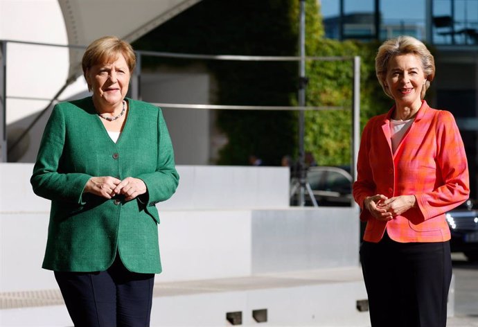 Imagen de archivo de Angela Merkel y Ursula von der Leyen. 