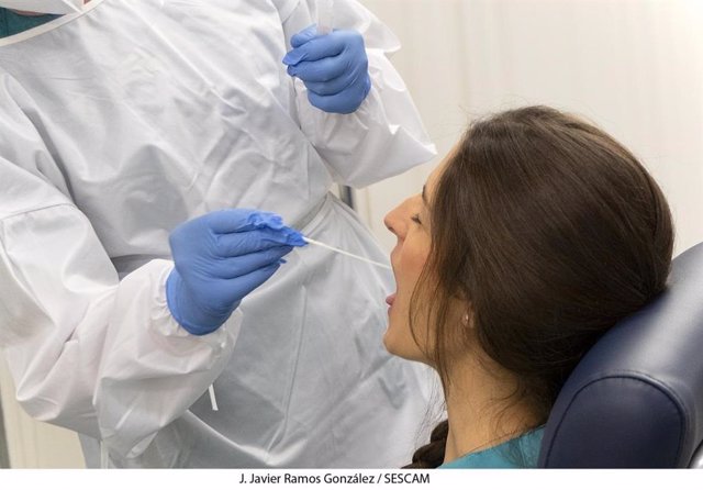 Coronavirus.- Andalucía suma 1.907 casos en 24 horas, nuevo récord de la segunda ola de la pandemia, y seis muertes