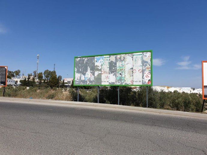 Valla publicitaria sancionada en el Ifeja a principios de 2019.