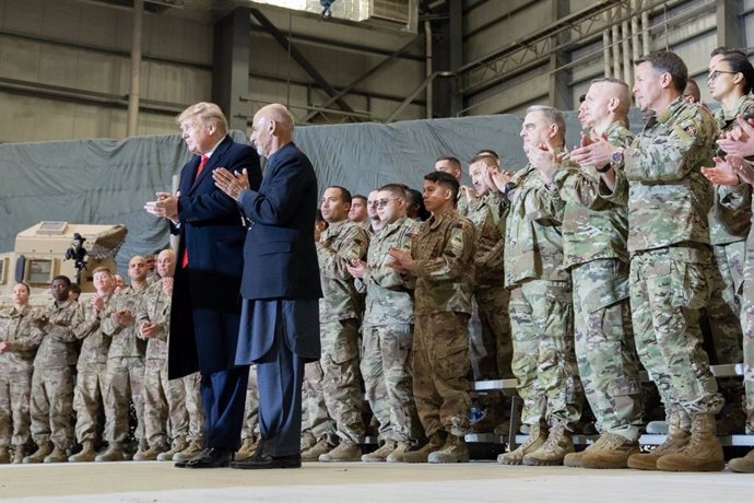 El presidente de Estados Unidos visita a las tropas estadounidenses en Afganistán