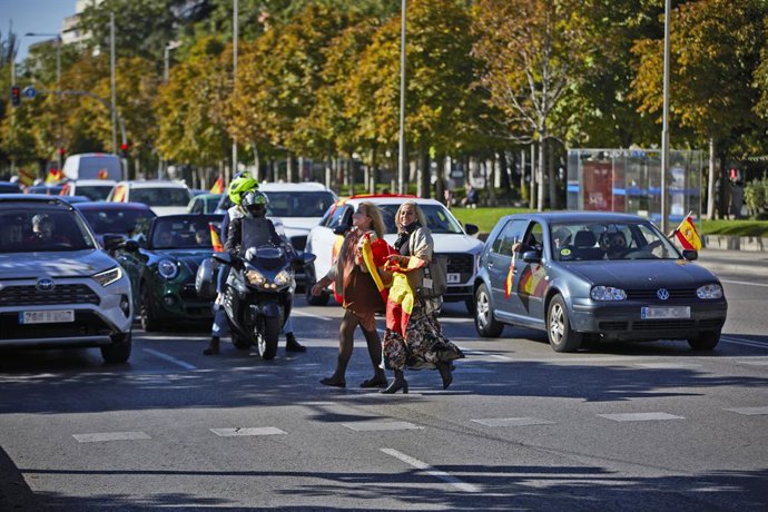 Manifestació convocada per Vox el Dia de la Festa Nacional, a Madrid 