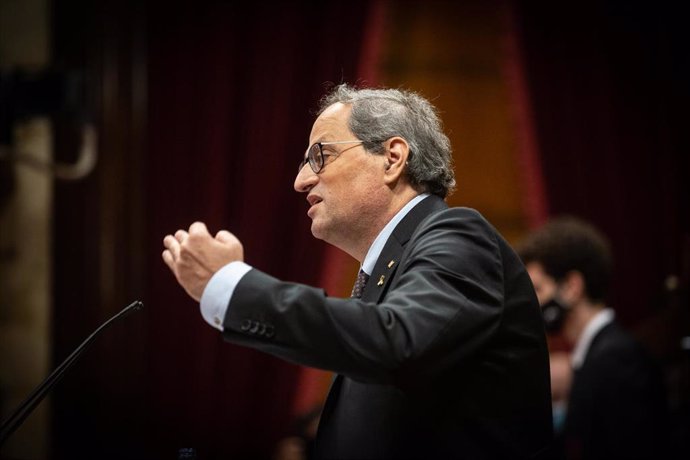 El ya expresidente de la Generalitat Quim Torra interviene durante una sesión plenaria monográfica en el Parlament sobre su inhabilitación, en Barcelona, Catalunya (España), a 30 de septiembre de 2020. La Mesa del Parlament admitió a trámite la solicitu