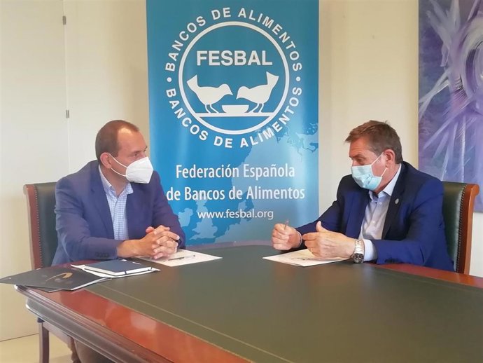 Compass Group España se ha unido a la Federación Española de Bancos de Alimentos (FESBAL) para colaborar en la recogida de alimentos