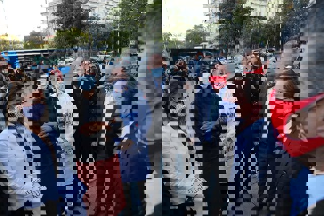 Villacís y Almeida junto a hosteleros madrileños