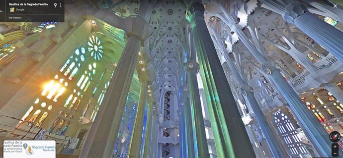 La Sagrada Familia de Barcelona en Google Street View.