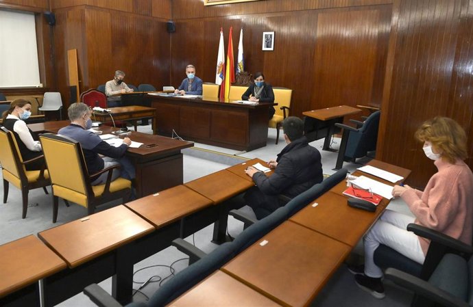 Reunión sobre ordenanzas fiscales