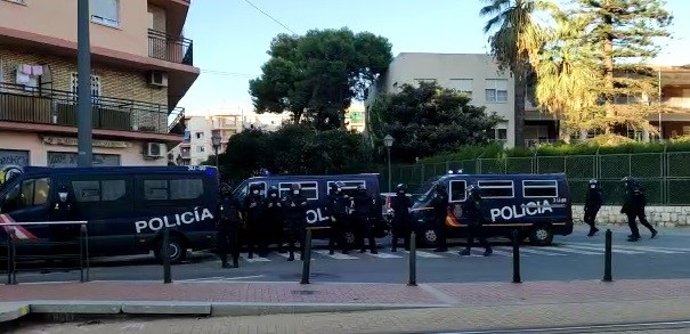 Policía Nacional en el barrio de Benimaclet de Valncia