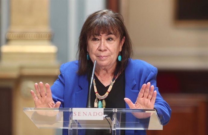 La vicepresidenta primera del Senado y portavoz de la Mesa, Cristina Narbona.