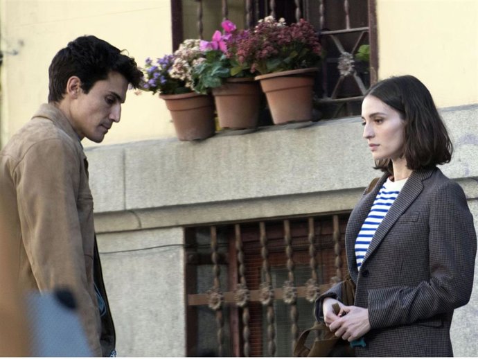 María Valverde y Álex González protagonizan la nueva adaptación de un bestseller de Elísabet Benavent