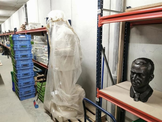 El Ayuntamiento de Lleida ha retirado el busto del rey emérito Juan Carlos I