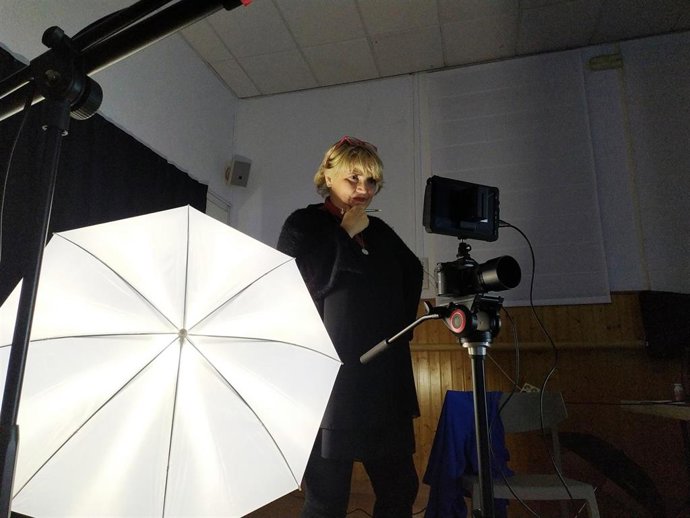 Nota Oferta De Cursos De Interpretación E Iluminación