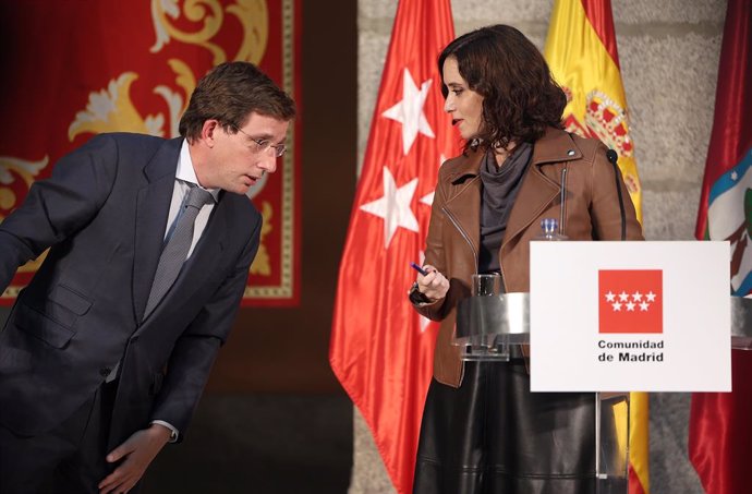 La presidenta de la Comunidad de Madrid, Isabel Díaz Ayuso; y el alcalde de Madrid, José Luis Martínez-Almeida