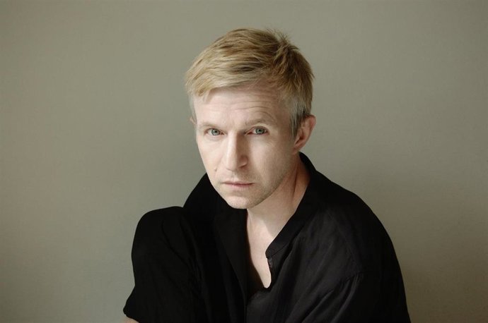 El cantante y compositor sueco Jay-Jay Johanson