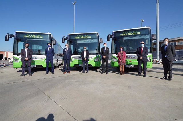 Iveco Bus entrega a Auvasa los primeros autobuses Urbanway de gas natural comprimido en Valladolid