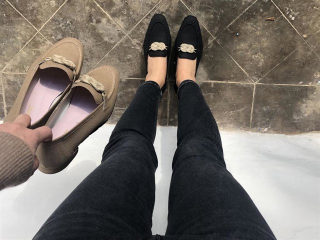 La firma de calzado apuesta por el medioambiente lanzando unos mocasines veganos