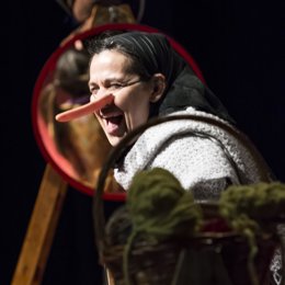 Un momento de la obra 'Los imperios de la luna'.