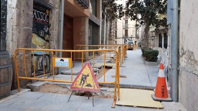 Endesa reforma parte de la red eléctrica de baja tensión de Tortosa (Tarragona).