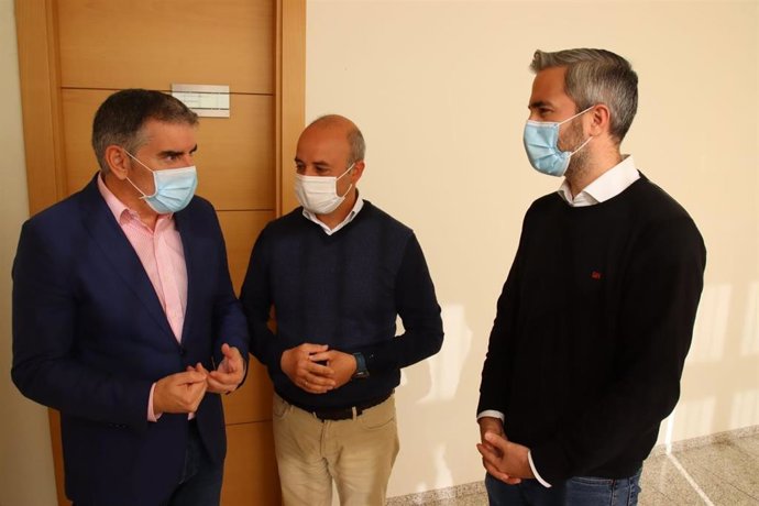 Benjamín Castro, a la izquierda, con motivo del encuentro con Cs.