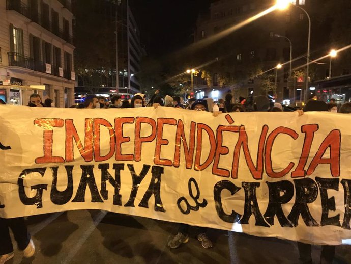 Manifestación de los CDR en Via Laietana