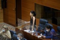 Serra pide a Ayuso que "deje de hacer campaña" contra el Gobierno central "usando la pandemia" y mire a París y Cataluña