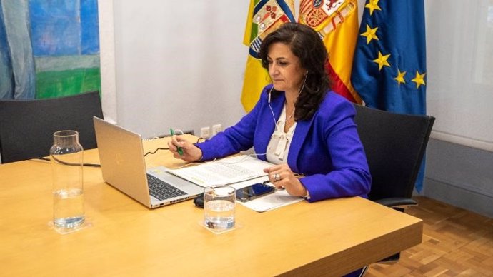 La presidenta del Gobierno, Concha Andreu, participa en el Comité de las Regiones