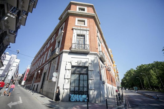Fachada del edificio de Prado 30, antes okupado por La Ingobernable.