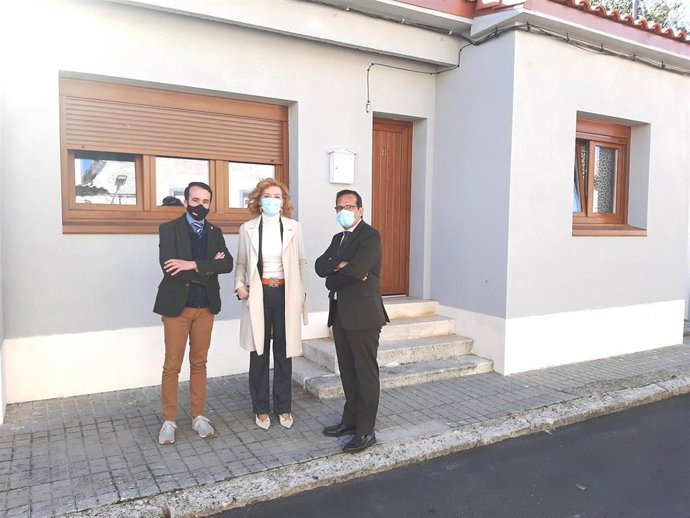 Rehabilitación de la casa del maestro en Montemayor de Pililla.