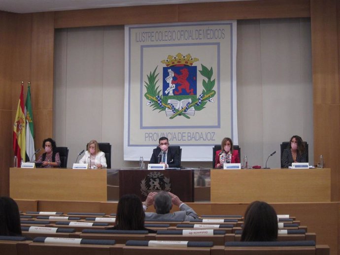 Sube la incidencia del cáncer de mama en Extremadura