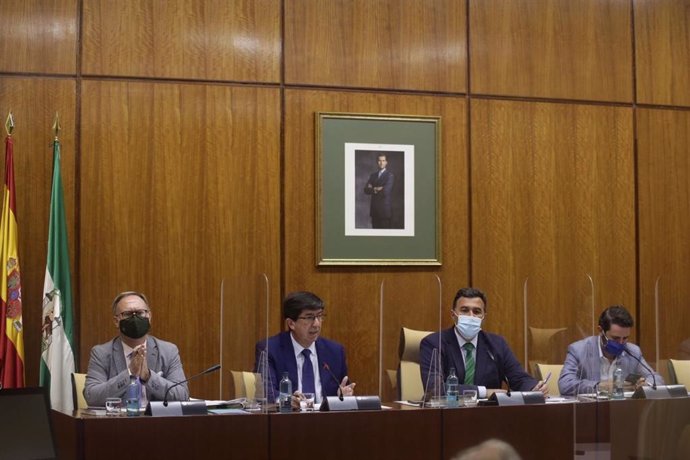 Comparecencia del vicepresidente de la Junta de Andalucía y consejero de Turismo, Regeneración, Justicia y Administración Local, Juan Marín, en comisión parlamentaria.