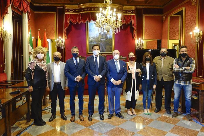 Presentación de la campaña de apoyo del Ayuntamiento de Granada a la hostelería