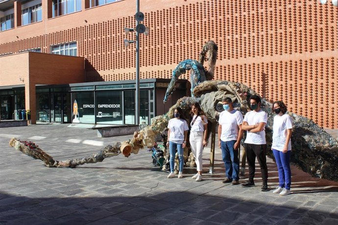 Escultura de un calamar gigante