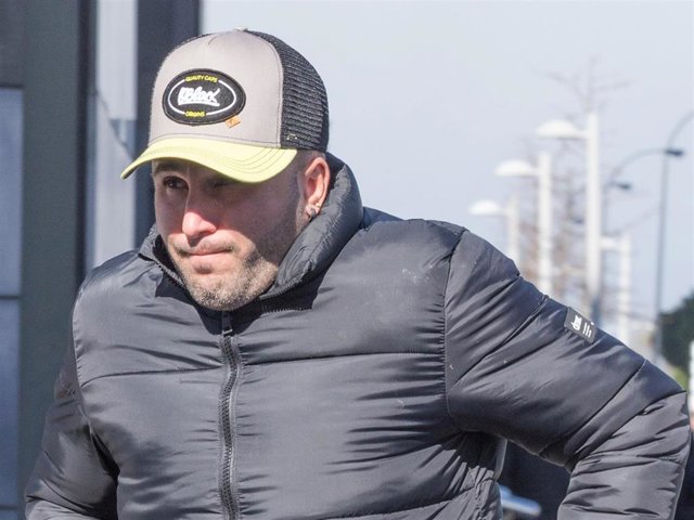 Kiko Rivera ha recibido muchas críticas tras su debut como comentarista deportivo en Canal Sur radio