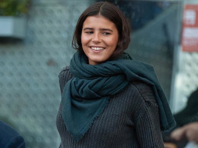 Tana cumple hoy 21 años convertida en una atractiva joven que disfruta del lado más sencillo de la vida