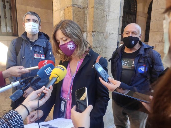 Ana Taboada, en el centro