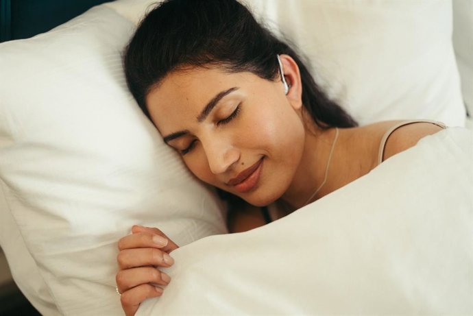 NightBuds, los auriculares que mejoran el sueño y evitan desvelarse por las noch