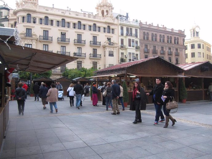 Mercado Navideño de Córdoba, situado en la Plaza de las Tendillas, en una imagen de archivo.