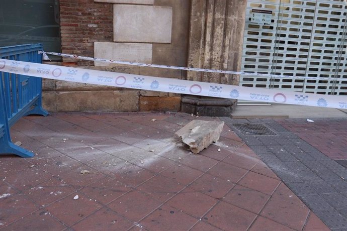 Cascote caído del edificio de los 'Nueve Pisos'