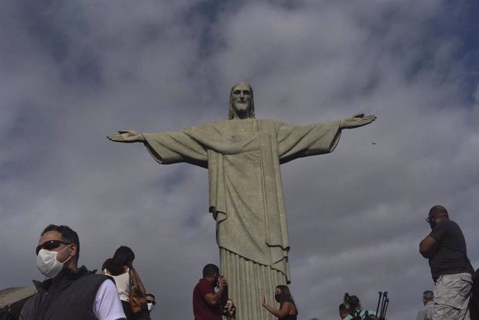 El Cristo Redentor del cerro de Corcovado, en Río de Janeiro, en el sureste de Brasil.