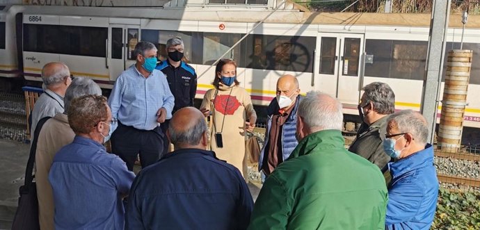 Visita de la concejala de Barrios de Santander, Carmen Ruiz, a Campogiro