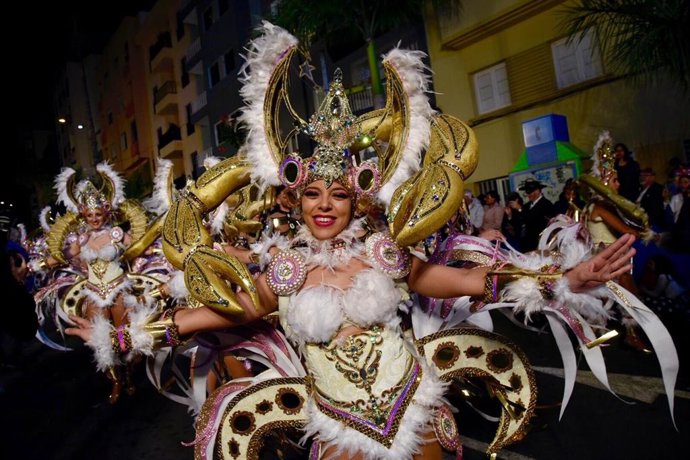 Cabalgata Anunciadora del Carnaval de Santa Cruz de Tenerife