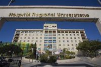 En estado muy grave en la UCI del Hospital Regional de Málaga el herido por impacto de bala en Marbella