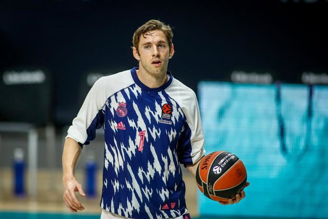 Fabien Causeur con el Real Madrid