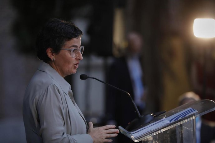 La ministra de Asuntos Exteriores, UE y Cooperación, Arancha González Laya, asiste a la recepción con motivo del Año Nuevo Judío y a la entrega del Premio 'Corona de Esther' a Enrique Barón Crespo, en el Centro Sefarad, Madrid (España), a 16 de septiemb