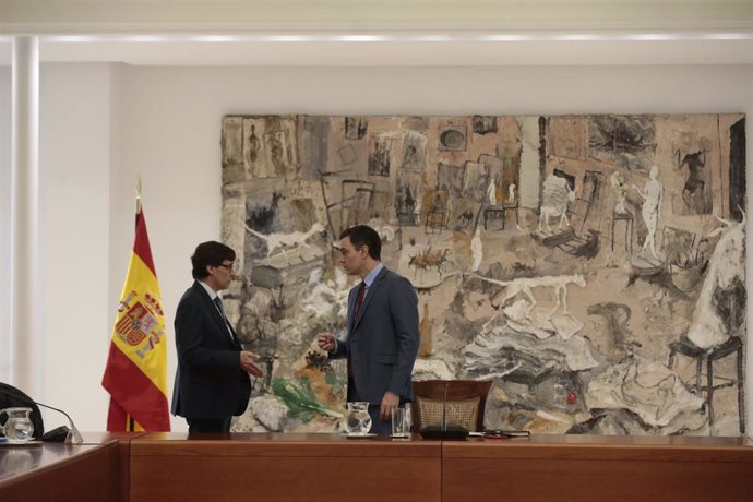 El presidente del Gobierno, Pedro Sánchez, preside la reunión del Comité Técnico de Gestión del COVID-19 en los inicios del segundo mes de confinamiento por la crisis sanitaria en el país, en Madrid (España), a 16 de abril de 2020.