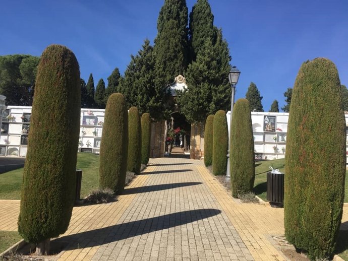 Cementerio de Valverde del Camino (Huelva).